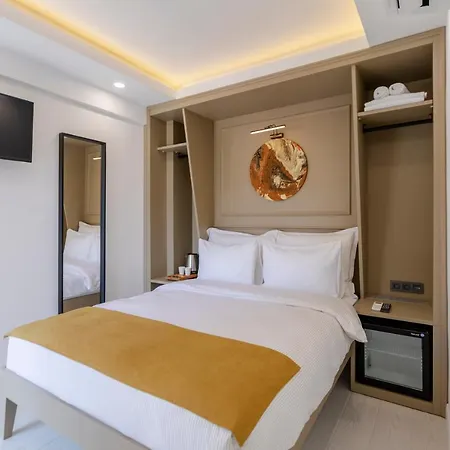 Kiana Kaleıçı Antalya
