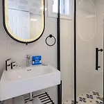 Hotel Kiana Kaleıçı