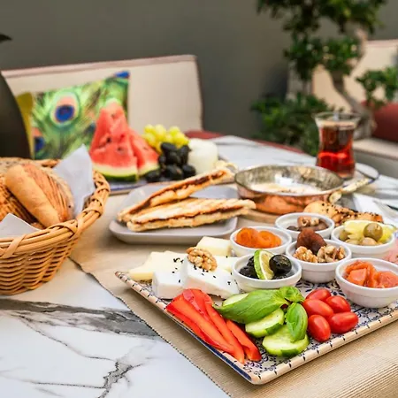 Kiana Kaleıçı