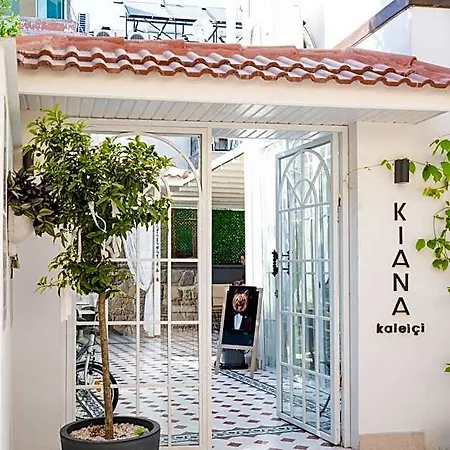 Kiana Kaleıçı 2*