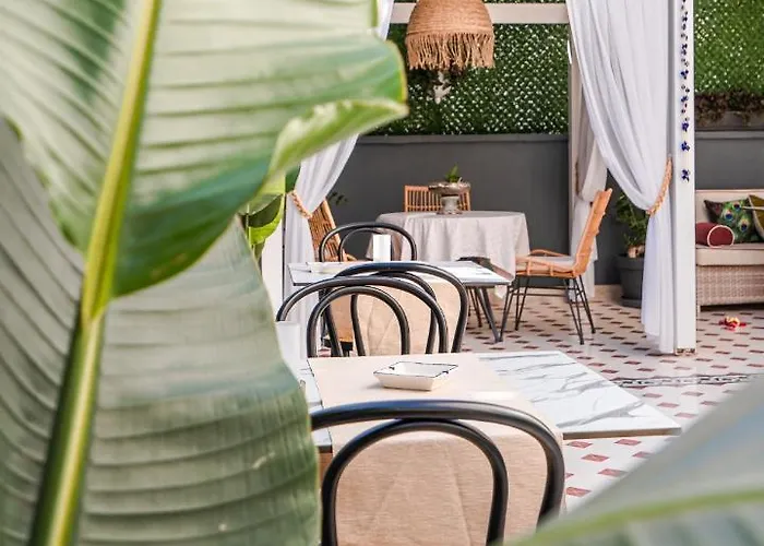 Kiana Kaleici Hotel 2*